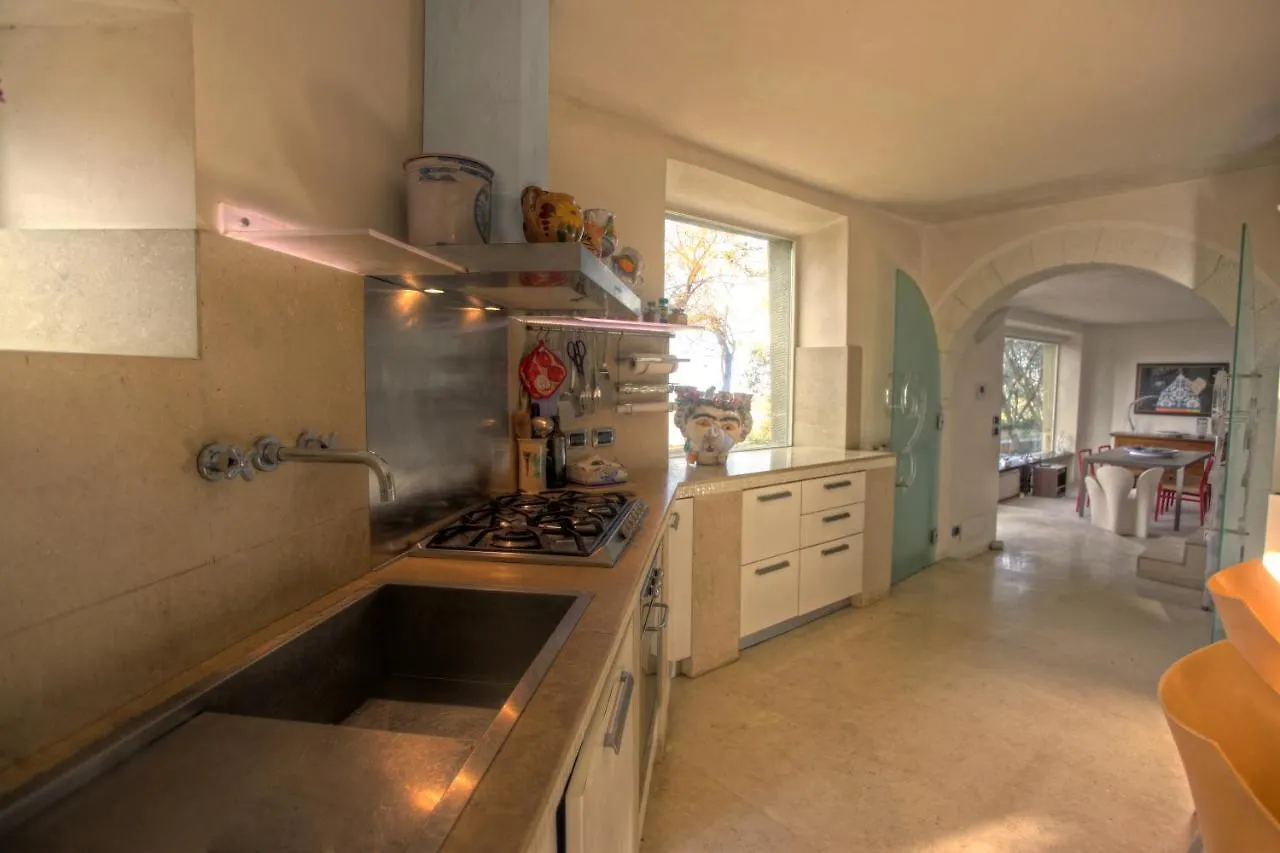Villa Taalia Capo dʼOrlando Italia