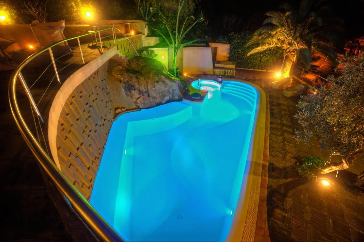 Bed and breakfast Villa Taalia Capo dʼOrlando
